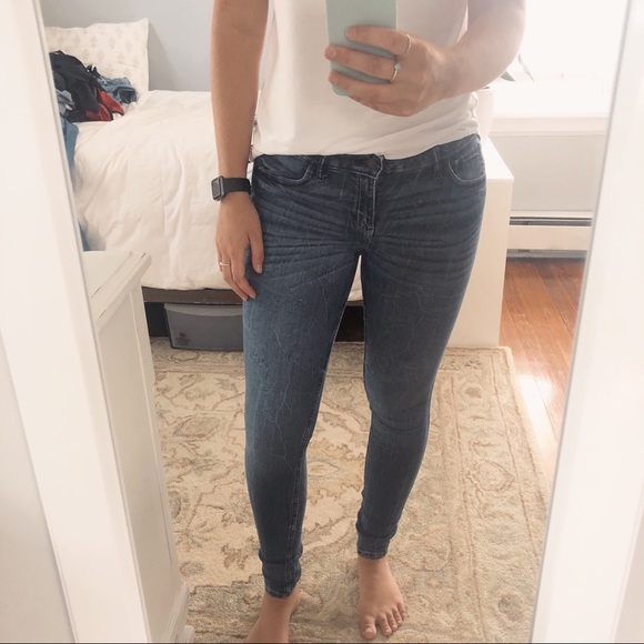mid rise hollister jeans